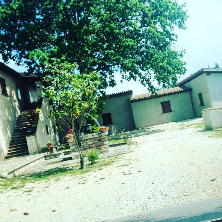 Penzion Le Ghiande Spello Exteriér fotografie