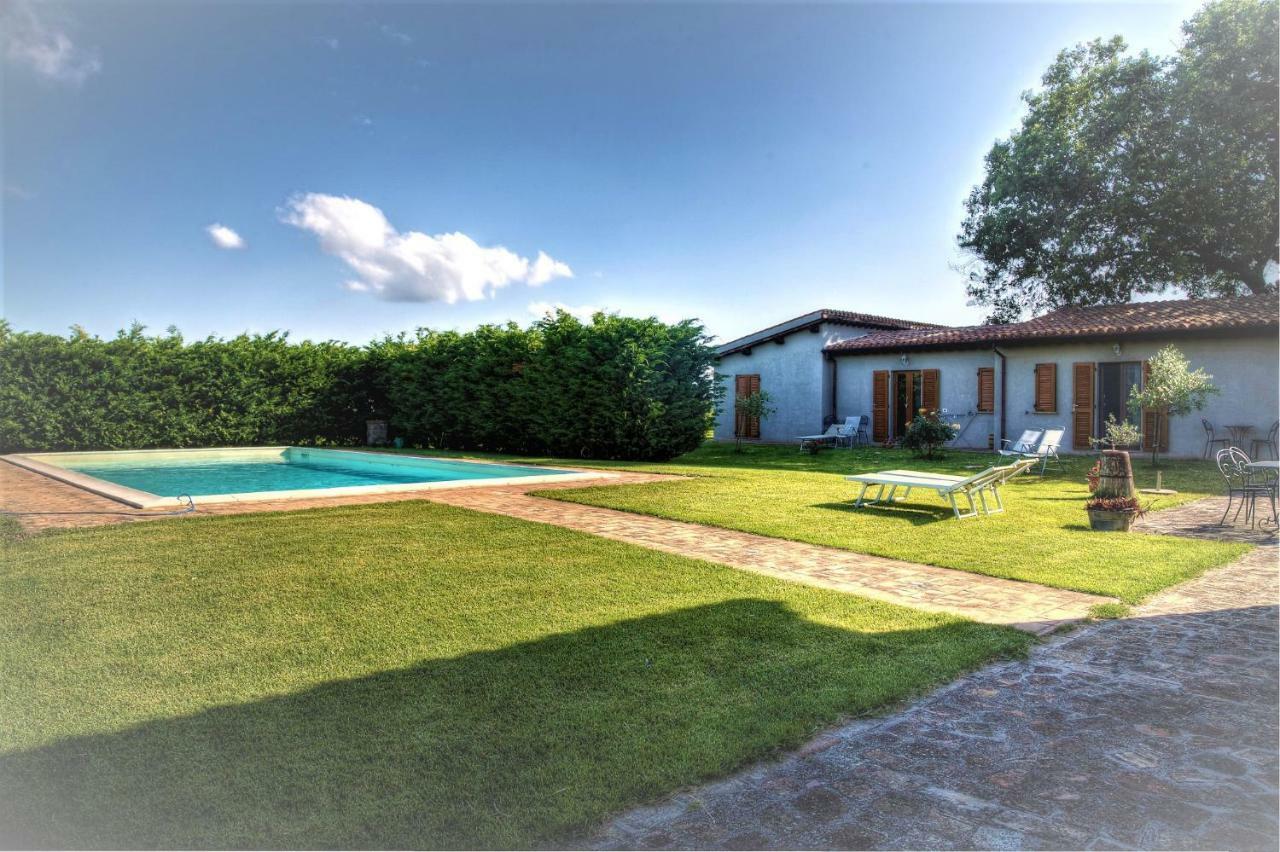 Penzion Le Ghiande Spello Exteriér fotografie