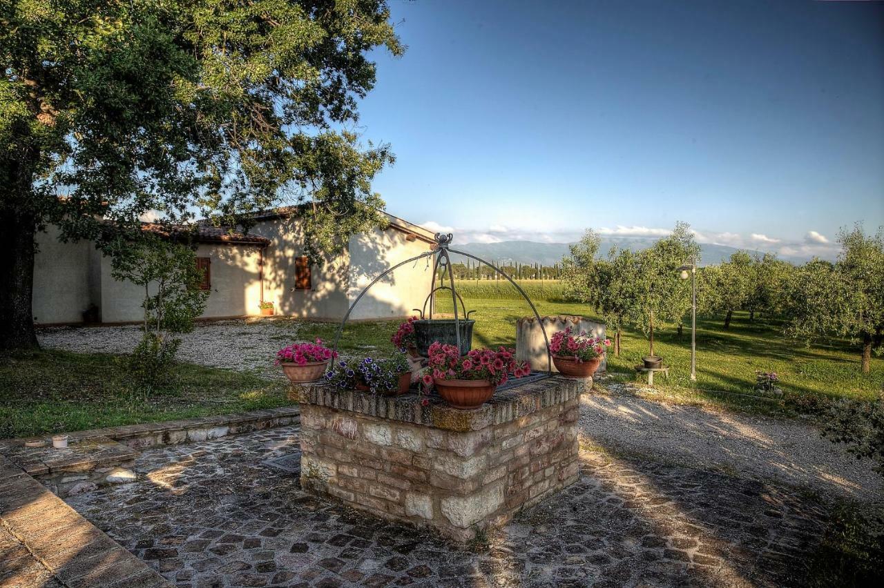 Penzion Le Ghiande Spello Exteriér fotografie